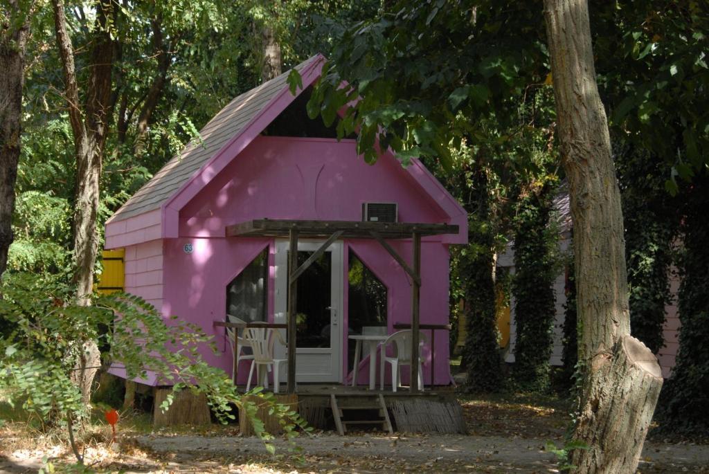 Camping Paradis Bellerive Montfrin Екстер'єр фото
